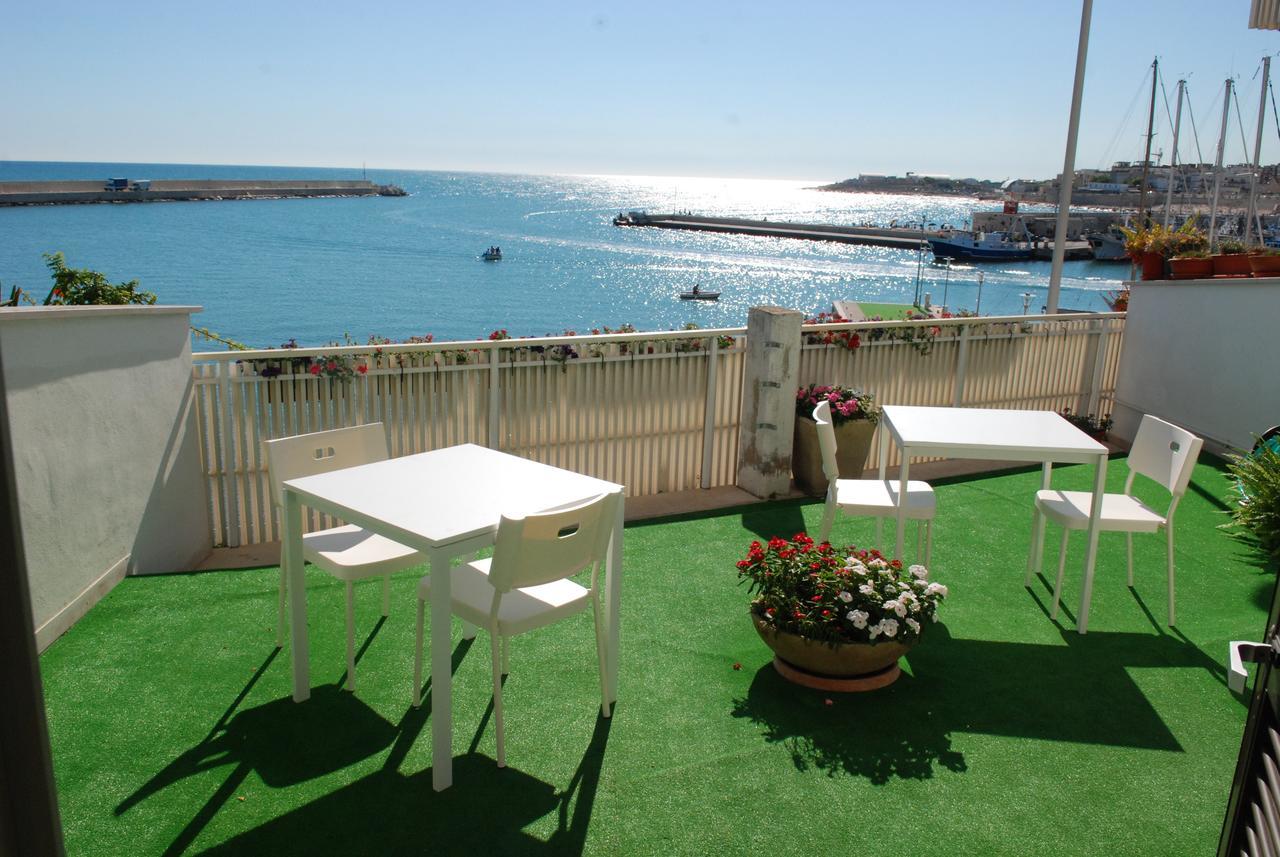 B&B La Baia Sea Rooms Бишелье Экстерьер фото